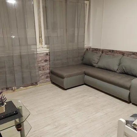Square 5 Apartment Belgrade